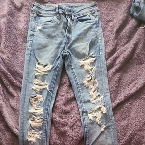 American Eagle Outfitters Light Blue Distressed Skinny Jeans